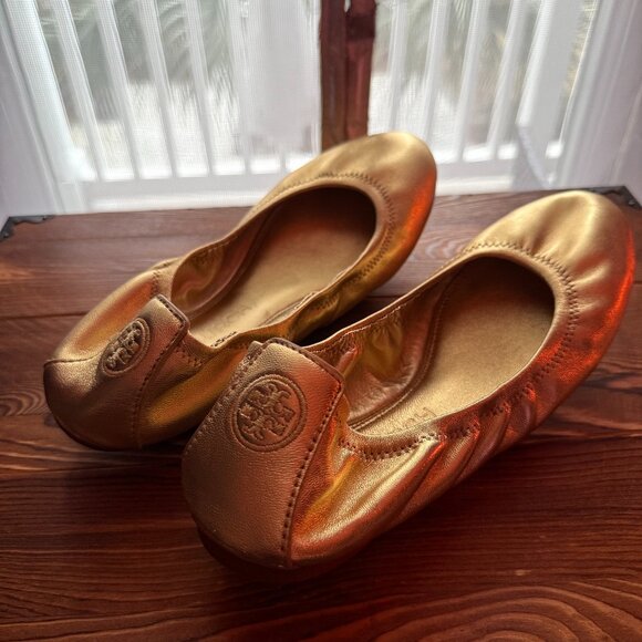Tory Burch Eddie Metallic Ballet Flat - Gold, Size 8.5 - Picture 1 of 3